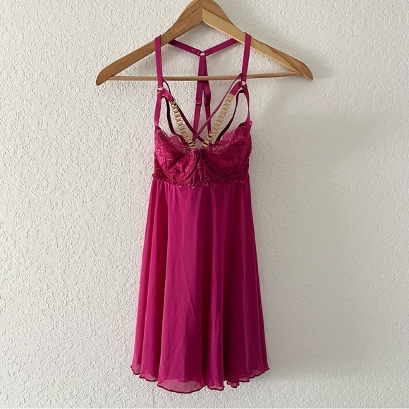 PRICE DROP • The Escanté Collection lingerie top - Picture 2 of 8